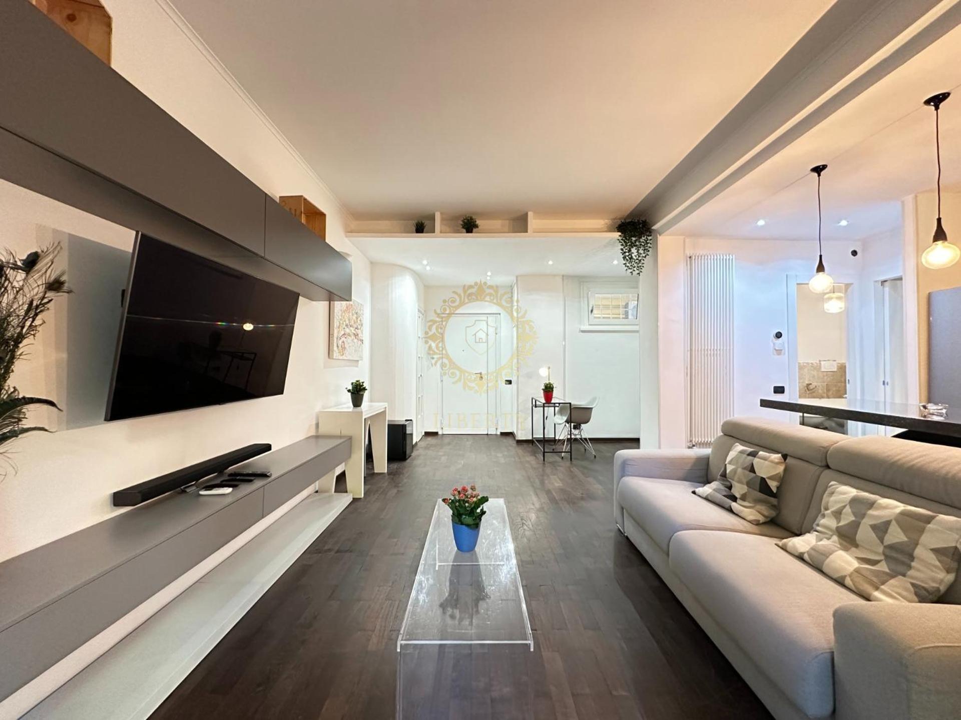 Secret Garden Apartment Rom